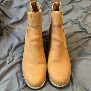 Women’s Tan Leather Boots